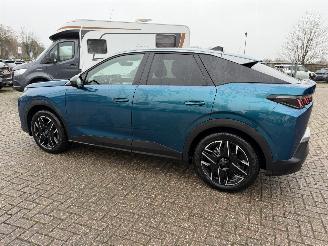 Vaurioauto  passenger cars Peugeot 3008 E-Hybride 100 Kw Automaat  Allure 2025/4