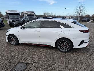 krockskadad bil auto Kia Pro cee d 1.6 T-GDi  150 Kw GT-Line automaat 2024/8