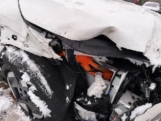 Kia EV3 Earth  Battery 81 Kw picture 14