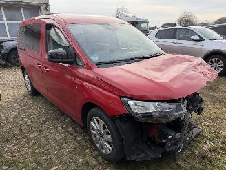 Schadeauto Volkswagen Caddy maxi 2.0 TDi 102 Pk   7 persoons 2025/4