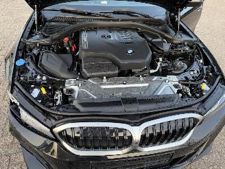 BMW 3-serie 318i Touring Business picture 17