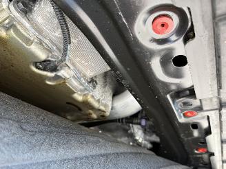 Volvo V-60 T6  Plug-in AWD picture 27