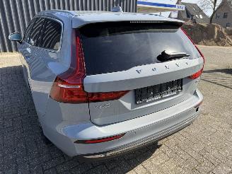 Volvo V-60 T6  Plug-in AWD picture 9