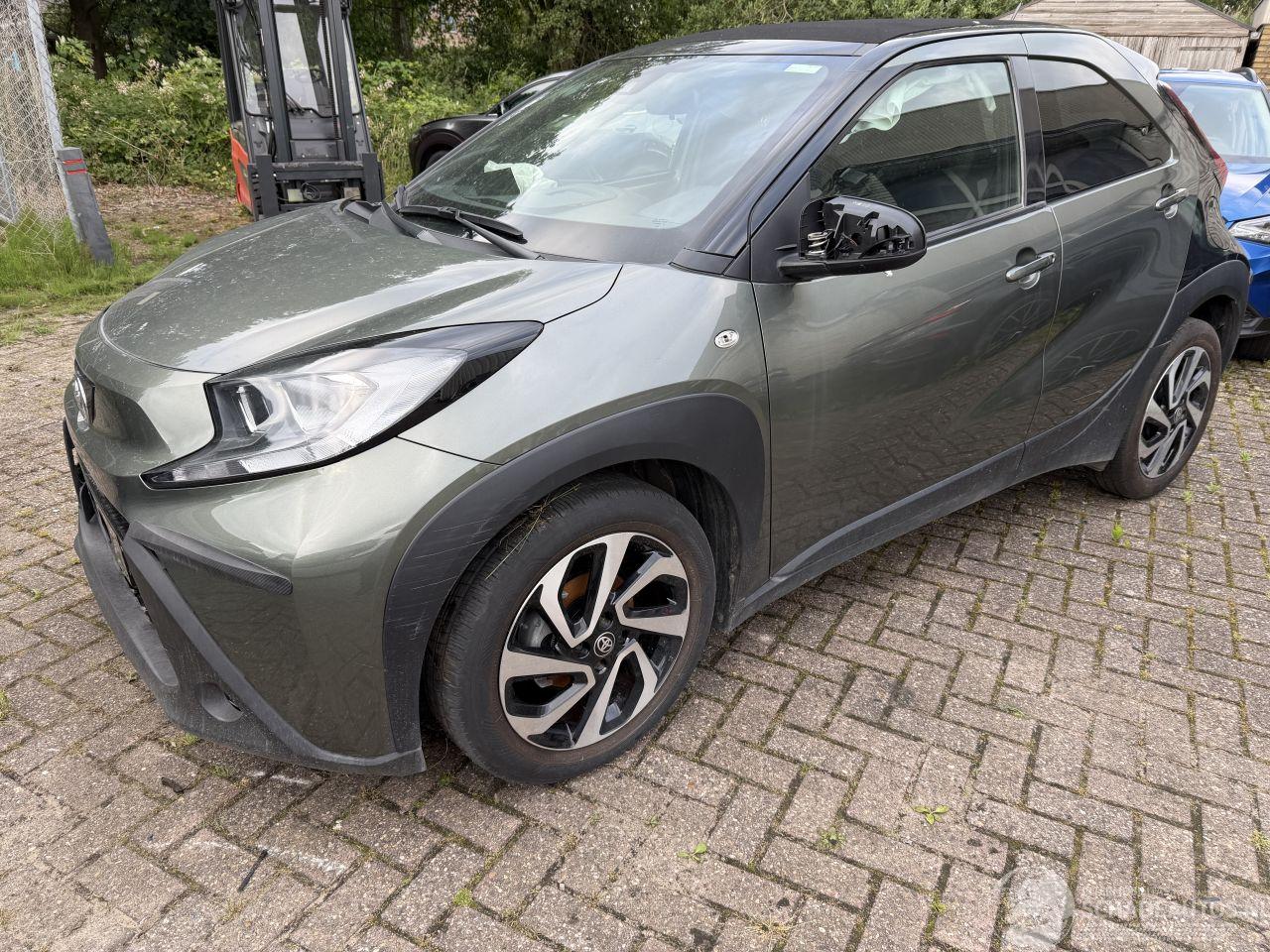 Toyota Aygo X Soft Top Cabrio Automaat