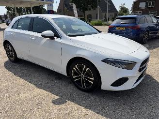 skadebil auto Mercedes A-klasse 180 Business Automaat 2023/1