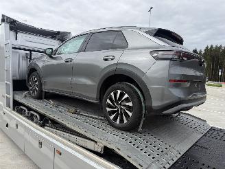 Volkswagen T-Roc 1.5 e-TSi DSG Goal. Nieuwste model picture 3