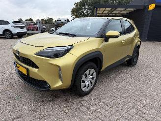 krockskadad bil auto Toyota Yaris Cross 1.5 - Hybride 68 Kw 2023/11