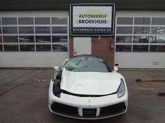 Uttjänta bilar auto Ferrari 488 488 GTB, Coupe, 2015 3.9 Turbo V8 32V 2016/6