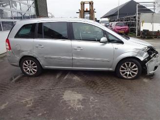 Opel Zafira Zafira (M75), MPV, 2005 / 2015 1.8 16V Ecotec picture 3