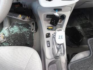 Renault Zoé Zoe (AG), Hatchback 5-drs, 2012 46kW picture 11