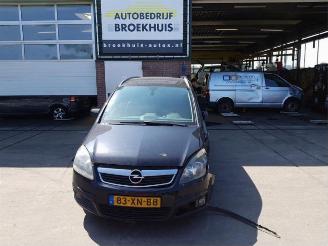 Sloopauto Opel Zafira Zafira (M75), MPV, 2005 / 2015 1.9 CDTI 16V 2007/7
