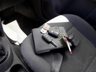 Volkswagen Caddy Caddy III (2KA,2KH,2CA,2CH), Van, 2004 / 2015 1.6 TDI 16V picture 13