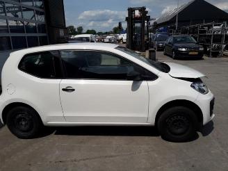 Volkswagen Up! Up! (121), Hatchback, 2011 1.0 12V 60 picture 2