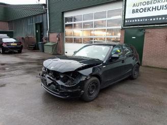 Salvage car BMW 1-serie 1 serie (E87/87N), Hatchback 5-drs, 2003 / 2012 118i 16V 2010/6