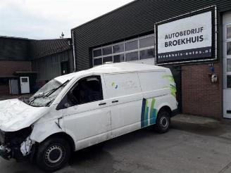 Uttjänta bilar auto Volkswagen Transporter Transporter T6, Van, 2015 2.0 TDI 2018/5