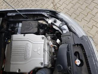 Mitsubishi Outlander Outlander (GF/GG), SUV, 2012 / 2022 2.0 16V PHEV 4x4 picture 17