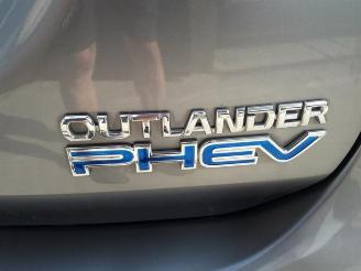 Mitsubishi Outlander Outlander (GF/GG), SUV, 2012 / 2022 2.0 16V PHEV 4x4 picture 31