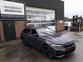 Auto da rottamare BMW 3-serie 3 serie Touring (G21), Combi, 2019 330e xDrive 2.0 TwinPower Turbo 16V 2021/4