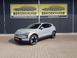 Coche accidentado Volvo EX30 Single Motor Extended Range Core 69 kWh 2024/4