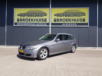 krockskadad bil auto BMW 3-serie Touring 320d Efficient Dynamics Edition Luxury Line 2012/1