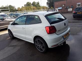 Volkswagen Polo Polo V (6R), Hatchback, 2009 / 2017 1.0 12V BlueMotion Technology picture 3