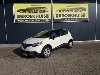 Unfallwagen Renault Captur 0.9 TCe Expression 2014/6