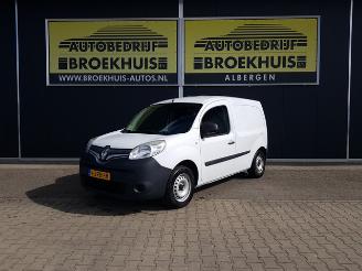damaged commercial vehicles Renault Kangoo 1.5 dCi 75 Energy Comfort 2018/7