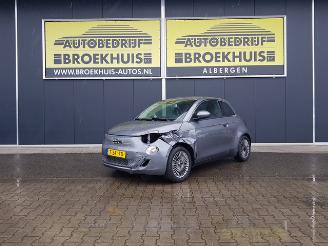 skadebil auto Fiat 500 RED 42 kWh 2023/5