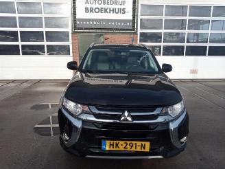 Mitsubishi Outlander Outlander (GF/GG), SUV, 2012 / 2022 2.0 16V PHEV 4x4 picture 4