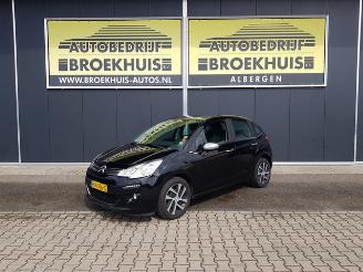 Voiture accidenté Citroën C3 1.2 PureTech Collection 2016/1