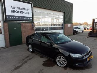 rozbiórka samochody osobowe Volkswagen Jetta Jetta IV (162/16A), Sedan, 2010 / 2017 1.4 TSI Hybrid 16V 2013/12