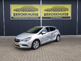 Coche accidentado Opel Astra 1.6 CDTI Business+ 2018/3