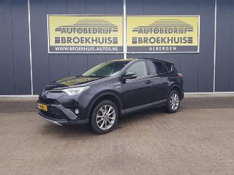 Schadeauto Toyota Rav-4 2.5 Hybrid Executive 2017/7