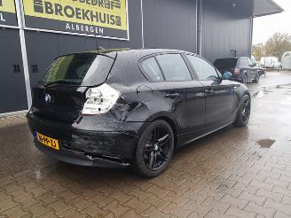 BMW 1-serie 116i High Executive picture 7