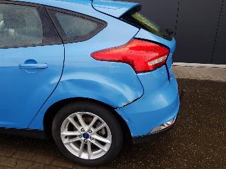 Ford Focus 1.0 Trend picture 14