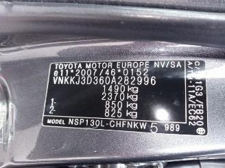 Toyota Yaris Yaris III (P13), Hatchback, 2010 / 2020 1.33 16V Dual VVT-I picture 25