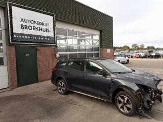 Dezmembrări autoturisme Ford Focus Focus 4 Wagon, Combi, 2018 1.0 Ti-VCT EcoBoost 12V 125 2020/3