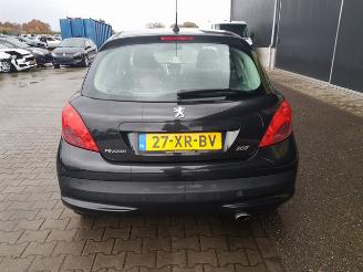 Peugeot 207 1.4 VTi XS Pack picture 5