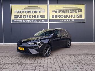 Schadeauto MG MG5 Standard Range Luxury 50 kWh 2022/6