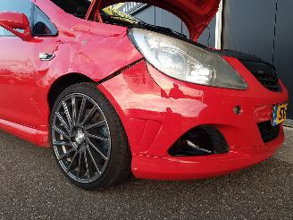 Opel Corsa 1.6-16V T Color Edition GSI picture 10