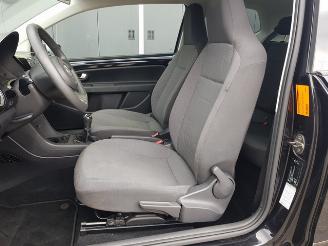 Volkswagen Up! 1.0 move up! picture 12