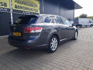 Toyota Avensis  picture 7