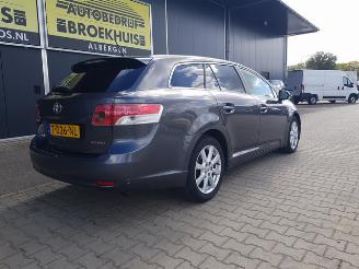 Toyota Avensis  picture 7