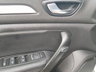 Renault Mégane Estate 1.3 TCe Intens picture 11