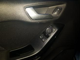 Ford Fiesta 1.1 Trend picture 24