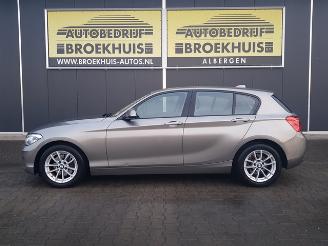 BMW 1-serie 120i High Executive picture 2