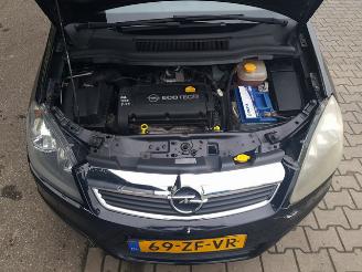 Opel Zafira 1.6 Temptation picture 12