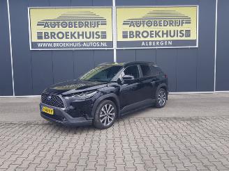 Vaurioauto  passenger cars Toyota Corolla Cross 2.0 High Power Hybrid Launch Edition 2022/10