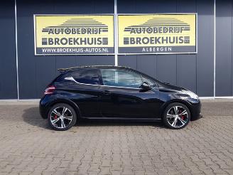 Peugeot 208 1.6 THP GTi picture 4