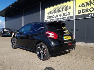 Peugeot 208 1.6 THP GTi picture 8